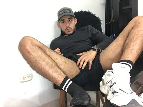 Snapshot of Rodneycot chatting on 10/10/25, 12:31 Rodneycot online show from 10/10/25, 12:31