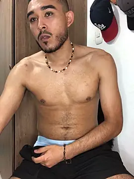 Snapshot of Rodneycot chatting on 10/18/25, 11:05 Rodneycot online show from 10/18/25, 11:05