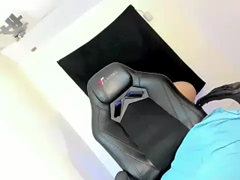 SexualDesire1x online show from 04/13/26, 03:28