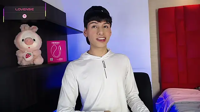 Ezra Storm online show from 10/24/25, 04:53