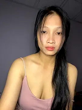 vyvy777 online show from 10/25/25, 03:51