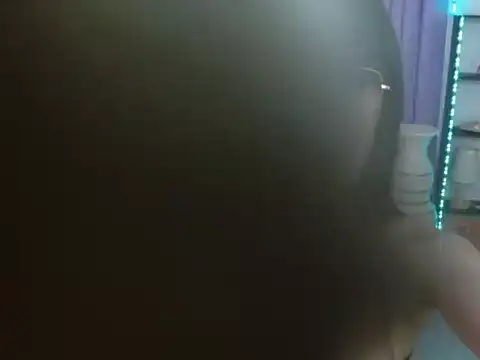 Snapshot of XxTsUncutAskaxX chatting on 09/14/25, 05:01 XxTsUncutAskaxX online show from 09/14/25, 05:01