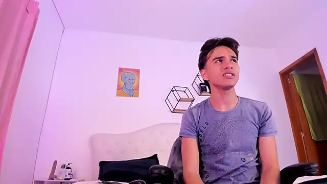 jin luna online show from 09/12/25, 12:38