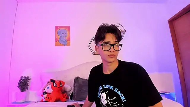 jin luna online show from 10/25/25, 12:13