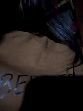 Snapshot of Zhan99999 chatting on 11/10/25, 01:43 Zhan99999 online show from 11/10/25, 01:43