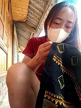 Snapshot of Zhan99999 chatting on 04/11/26, 08:51 Zhan99999 online show from 04/11/26, 08:51