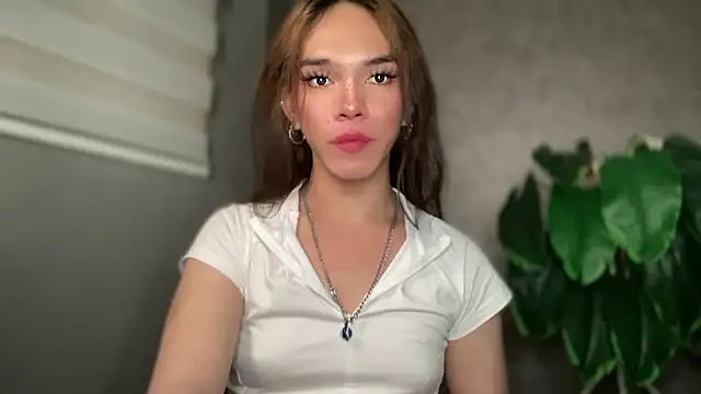 Snapshot of Misselliefayexxx chatting on 01/12/26, 01:00 Misselliefayexxx online show from 01/12/26, 01:00