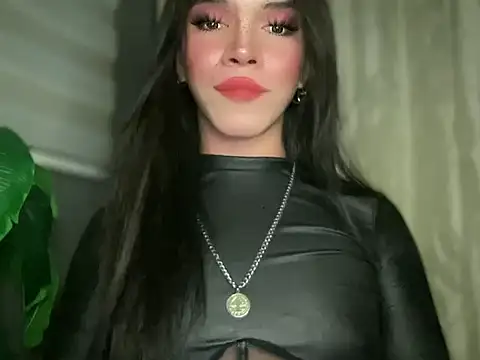 Snapshot of Misselliefayexxx chatting on 03/24/26, 07:08 Misselliefayexxx online show from 03/24/26, 07:08