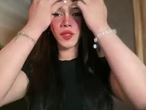 Snapshot of Misselliefayexxx chatting on 04/21/26, 04:41 Misselliefayexxx online show from 04/21/26, 04:41