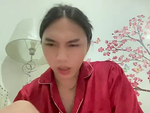 Snapshot of kat_mire chatting on 02/08/26, 11:35 kat mire online show from 02/08/26, 11:35