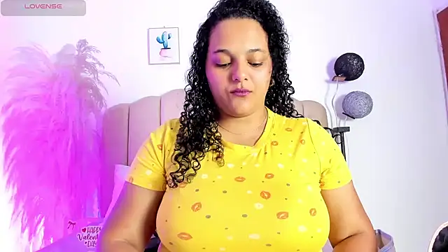 Snapshot of _aithanaa_ chatting on 02/18/26, 06:48 aithanaa online show from 02/18/26, 06:48
