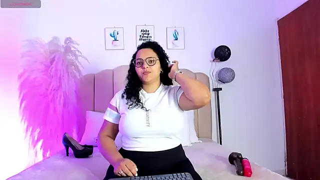 Snapshot of _aithanaa_ chatting on 02/19/26, 05:31 aithanaa online show from 02/19/26, 05:31