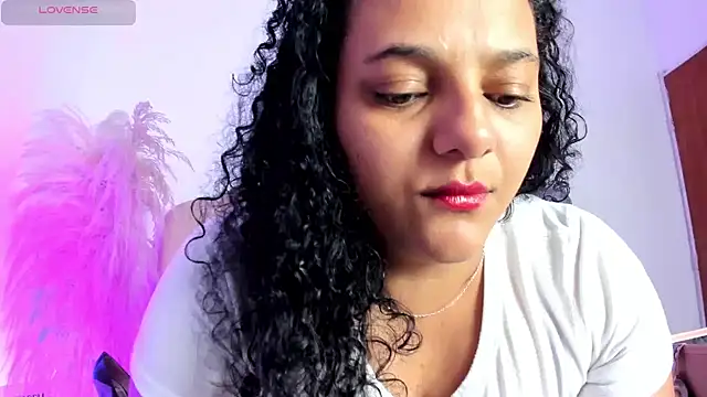 Snapshot of _aithanaa_ chatting on 02/20/26, 06:08 aithanaa online show from 02/20/26, 06:08