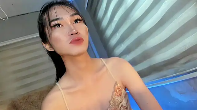 lovelychanel69xx online show from 09/11/25, 11:27