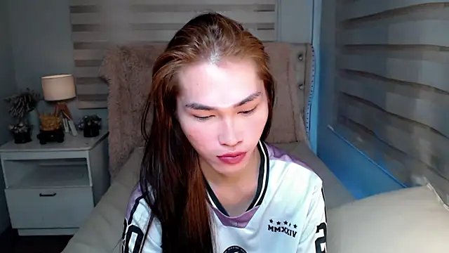 lovelychanel69xx online show from 10/17/25, 10:56