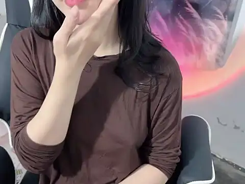 Bino119 online show from 11/17/25, 01:06