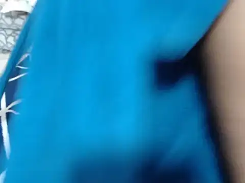 Snapshot of Sexsexyx chatting on 02/14/25, 06:02 Sexsexyx online show from 02/14/25, 06:02