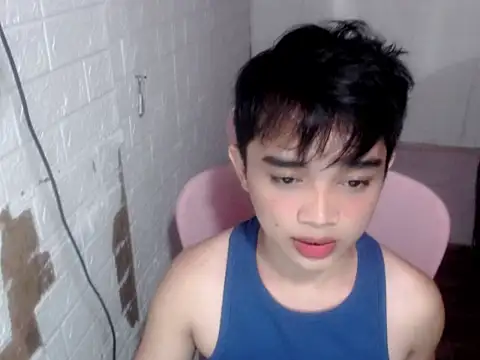 Snapshot of sexysam14 chatting on 05/19/26, 04:24 sexysam14 online show from 05/19/26, 04:24