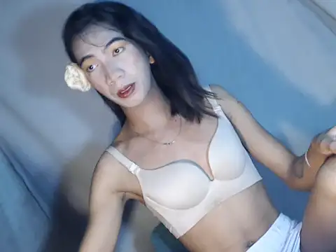 xyourdreamtrans online show from 02/22/26, 07:19