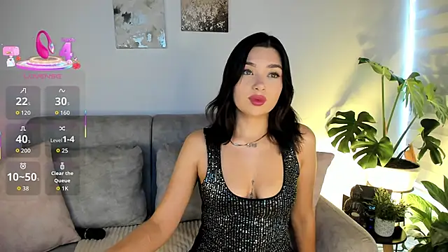 Snapshot of Estrer_collins chatting on 11/26/25, 07:26 Estrer collins online show from 11/26/25, 07:26