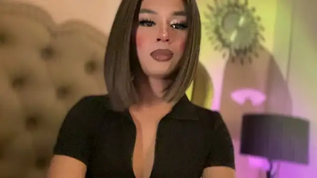 Snapshot of solana_imani chatting on 03/25/26, 05:08 solana imani online show from 03/25/26, 05:08