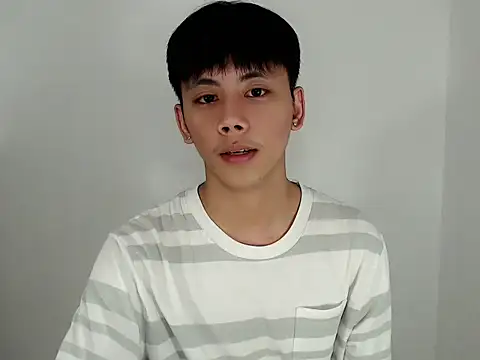 ynotyu online show from 12/16/25, 03:28