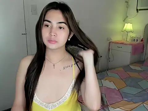 Snapshot of Alovelydoll_nica chatting on 05/09/26, 01:16 Alovelydoll nica online show from 05/09/26, 01:16