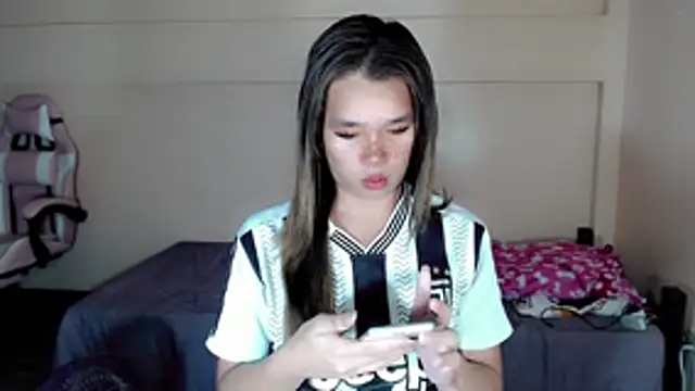 Snapshot of sassy_alex chatting on 11/07/25, 08:42 sassy alex online show from 11/07/25, 08:42