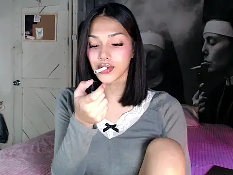 itsmekarinaaa online show from 03/22/26, 03:15