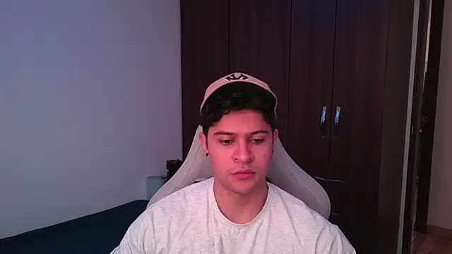 domsantiago  online show from 10/11/25, 06:06