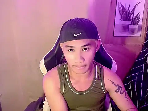 asianhardcock25 online show from 09/18/25, 04:53