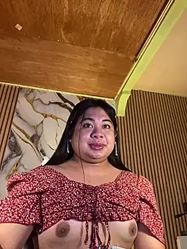 Snapshot of Im_ur_mother chatting on 03/05/26, 02:13 Im ur mother online show from 03/05/26, 02:13