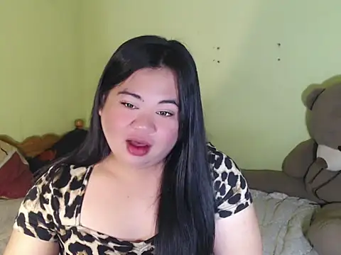 Snapshot of Im_ur_mother chatting on 03/07/26, 12:46 Im ur mother online show from 03/07/26, 12:46