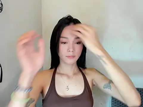 Snapshot of miss_h0tmissy chatting on 11/17/25, 09:26 miss h0tmissy online show from 11/17/25, 09:26