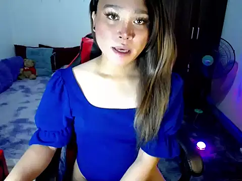 Snapshot of Urassiansweetcummer chatting on 03/10/26, 06:46 Urassiansweetcummer online show from 03/10/26, 06:46