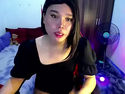 Urassiansweetcummer online show from 07/13/26, 02:31
