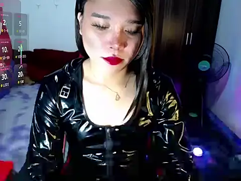 Urassiansweetcummer online show from 07/17/26, 02:07