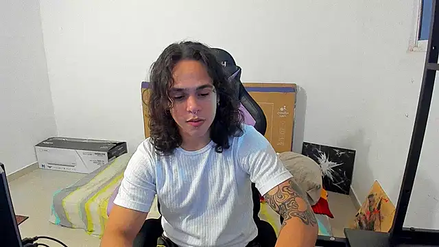 Maximiliano scoott   online show from 10/26/25, 04:40