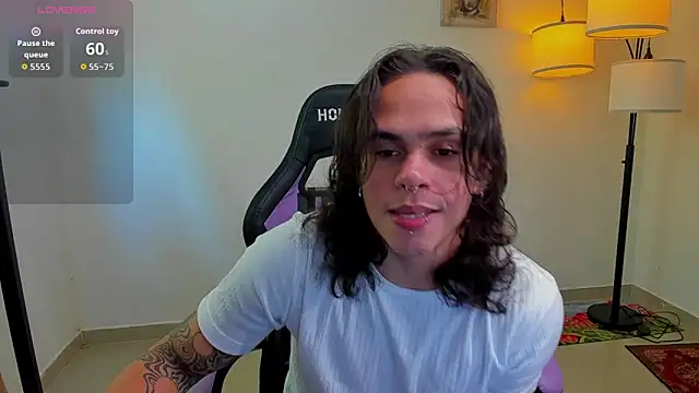 Maximiliano scoott   online show from 11/02/25, 06:10