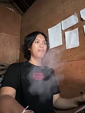 Snapshot of My_sweet_ladyboy chatting on 10/13/25, 06:52 My sweet ladyboy online show from 10/13/25, 06:52