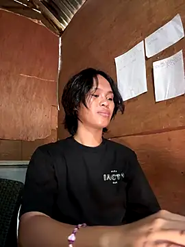 Snapshot of My_sweet_ladyboy chatting on 10/20/25, 05:19 My sweet ladyboy online show from 10/20/25, 05:19