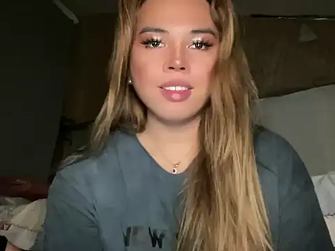 Snapshot of goddessofalltime chatting on 03/04/26, 09:21 goddessofalltime online show from 03/04/26, 09:21