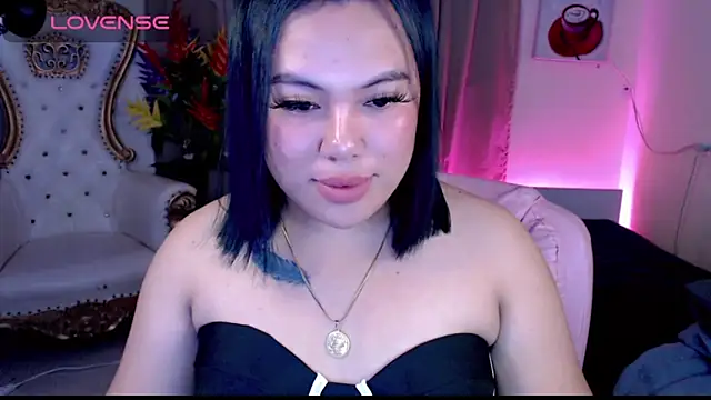 Snapshot of crazyfucker2001 chatting on 10/19/25, 02:07 crazyfucker2001 online show from 10/19/25, 02:07