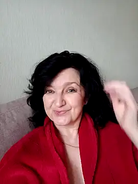 Snapshot of MilaSky4701 chatting on 10/19/25, 11:33 MilaSky4701 online show from 10/19/25, 11:33