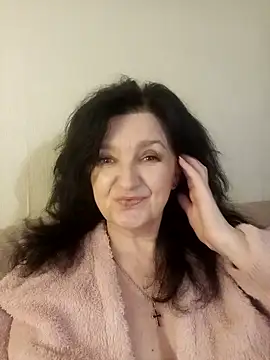 Snapshot of MilaSky4701 chatting on 11/12/25, 01:55 MilaSky4701 online show from 11/12/25, 01:55