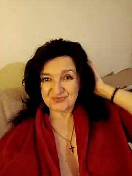 Snapshot of MilaSky4701 chatting on 11/19/25, 04:07 MilaSky4701 online show from 11/19/25, 04:07