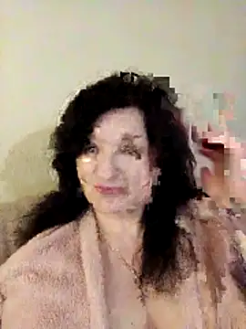 Snapshot of MilaSky4701 chatting on 12/14/25, 01:38 MilaSky4701 online show from 12/14/25, 01:38