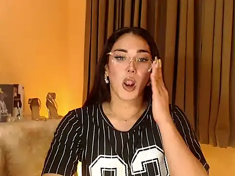 magnificent kitana online show from 09/15/25, 12:49