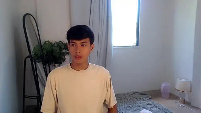 Snapshot of shokolet_2001 chatting on 09/13/25, 01:49 shokolet 2001 online show from 09/13/25, 01:49