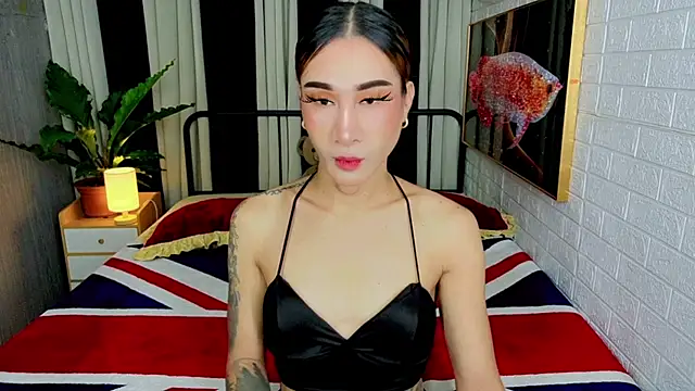 TRANSGODDESSA online show from 10/21/25, 09:04